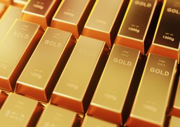 World central banks bought a record amount of gold