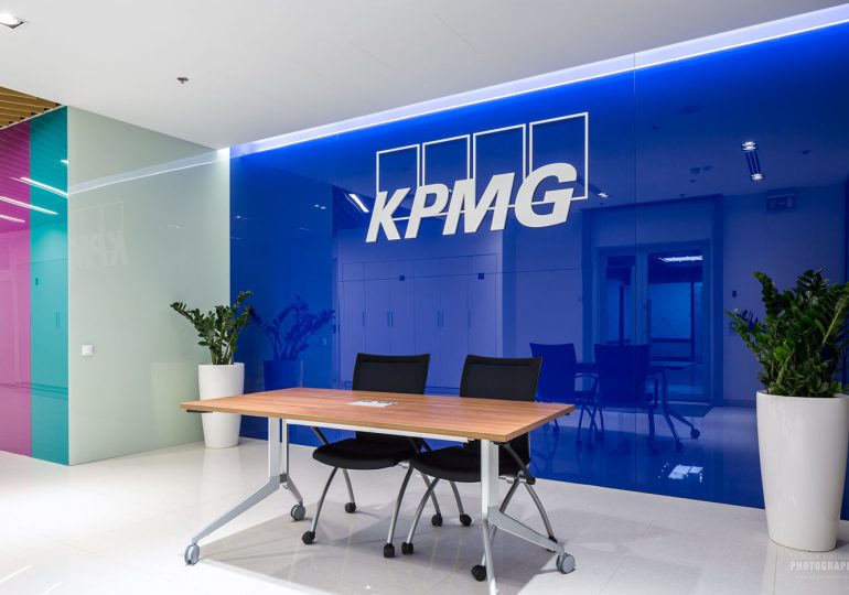 Компания KPMG объявила о стратегических инвестициях в технологии ИИ