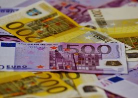 Фармацевтический холдинг Roche продает еврооблигации, чтобы оплатить сделку с Telavant