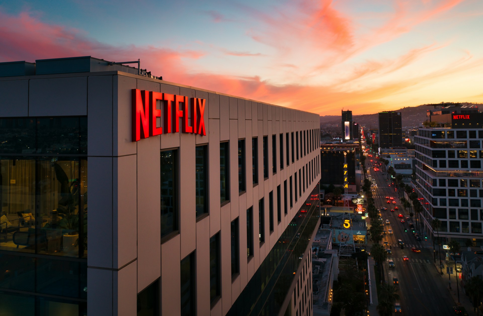 Прогнозы аналитиков: достигнут ли акции Netflix рекордного максимума