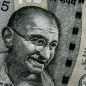 Индийский государственный банк привлек рекордные средства