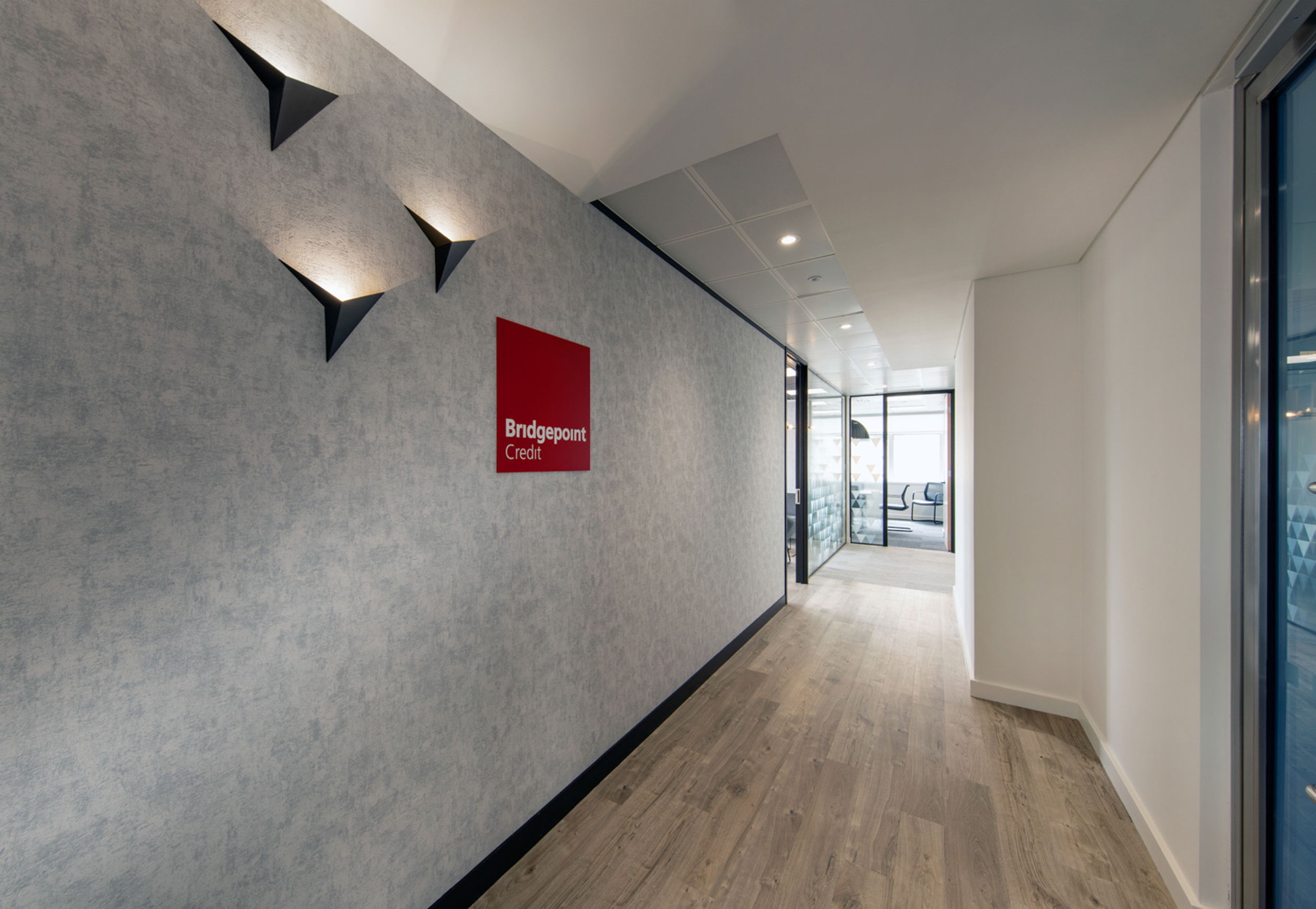 Bridgepoint усиливает позиции на страховом рынке Германии